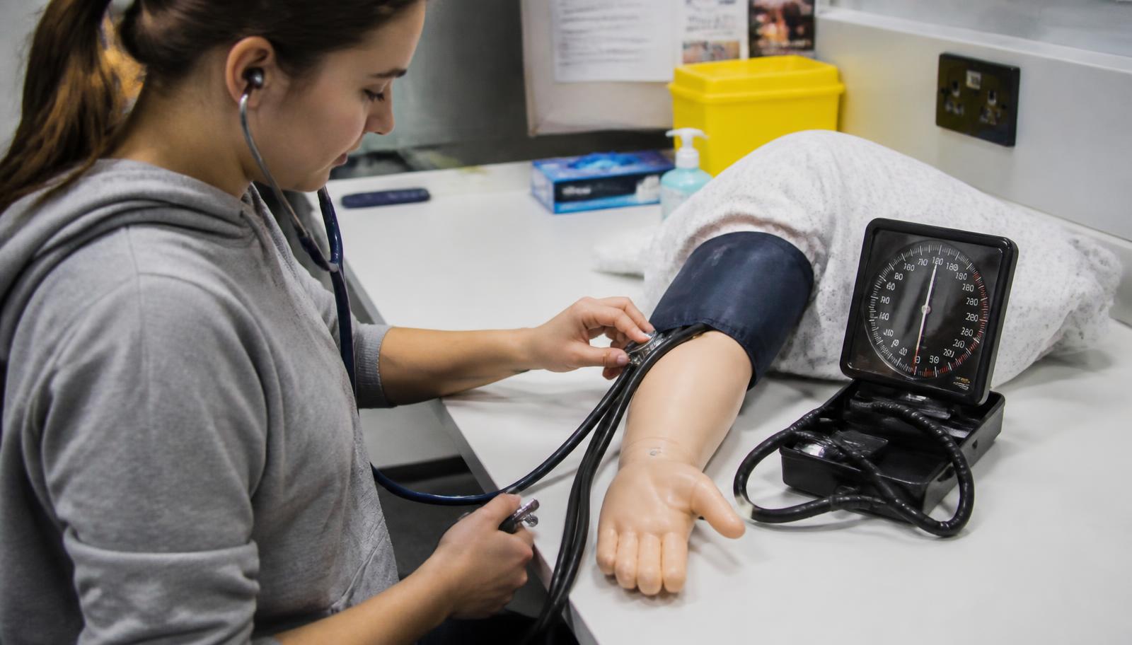 BSc (Hons) Health and Care Management with Foundation Year